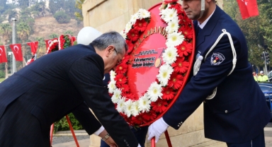 Gazi Mustafa Kemal Atatürk Vefatının Yıl Dönümünde Törenle Anıldı