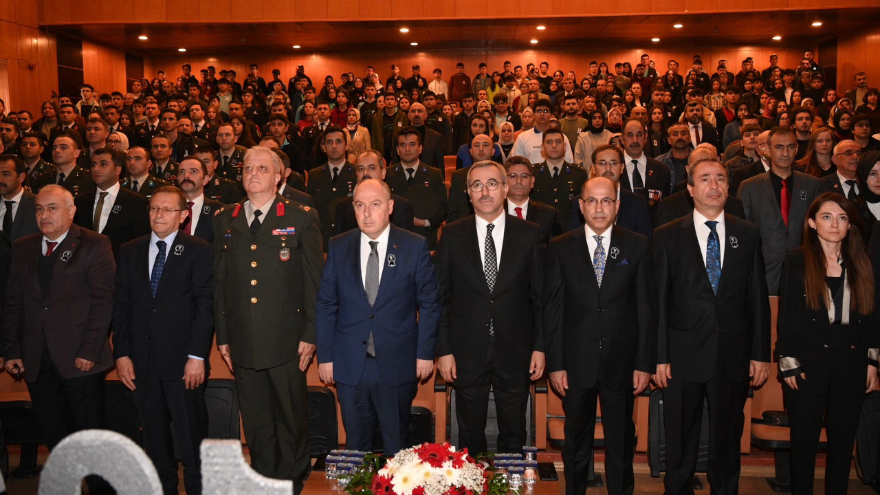 Gazi Mustafa Kemal Atatürk Vefatının Yıl Dönümünde Törenle Anıldı
