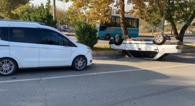 Kahramanmaraş’ta otomobil takla attı