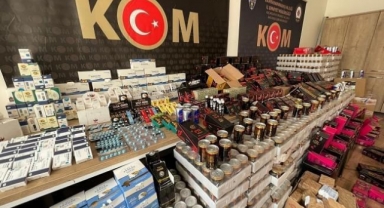 -Kahramanmaraş’ta piyasa değeri 1.3 milyon liralık cinsel hap ele geçirildi