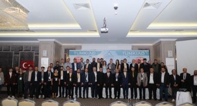 Kahramanmaraş’ta TÜMKİAD Kobi Zirvesi Düzenlendi