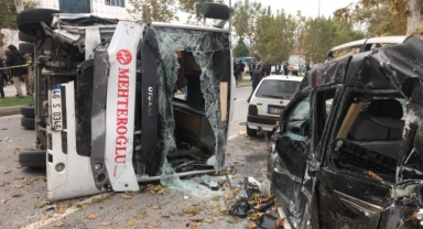 Kahramanmaraş'ta zincirleme kaza: 4 ağır 10 yaralı