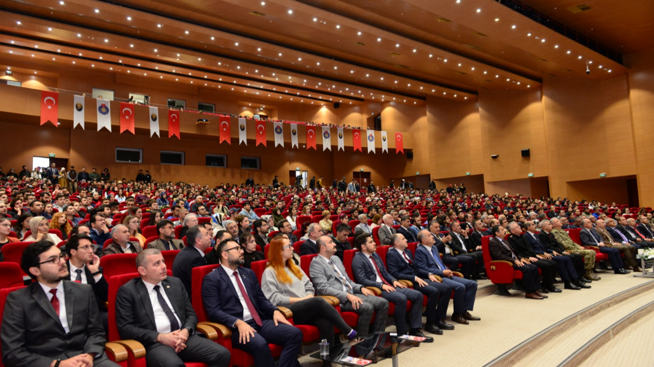KSÜ'de “TSK Güçlendirme Vakfı ve Bağlı Kuruluşlar Tanıtım Etkinliği” Düzenlendi