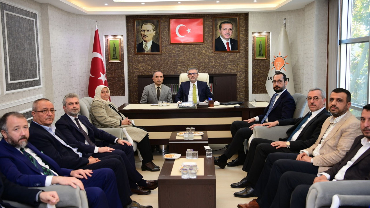 “Şehrimize Hizmet Noktasında Yüksek Koordinasyonla Çalışıyoruz”
