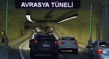 ULAŞTIRMA VE ALTYAPI BAKANI KARAİSMAİLOĞLU: AVRASYA TÜNELİ REKOR TAZELEDİ; BİR GÜNDE ARAÇ GEÇİŞİ 71 BİNİ AŞTI