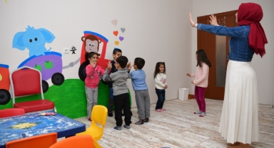 Başkan Gürbüz, “Yetimlerimizin ve annelerinin yaşamlarına dokunuyoruz”
