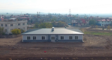 BAŞKAN OKAY’DAN BİR SOSYAL TESİSTE SÜMER MAHALLESİNE