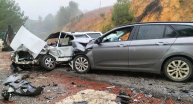 Kahramanmaraş’ta iki otomobil çarpıştı: 1 yaralı