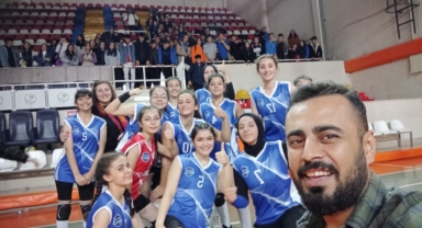 -Şehit İlhan Güleç Anadolu lisesi Yarı Finalde