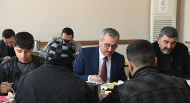 Başkan Güngör’den AKM Kahraman Makina’ya Ziyaret