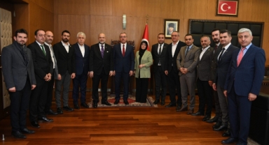 Başkan Güngör MÜSİAD Yönetimini Ağırladı