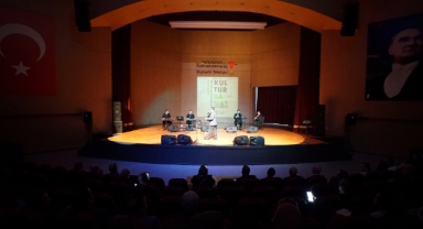 Büyükşehir Etkinliğinde Türkü Dolu Muhteşem Gece
