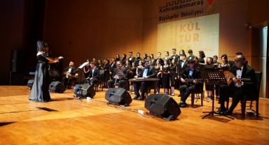 Büyükşehir’in Türk Sanat Müziği Konserine Yoğun İlgi