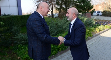 Cumhuriyet Halk Partisi (CHP) Genel Başkan Yardımcısı ve Kahramanmaraş Milletvekili Ali Öztunç’tan Rektör Yasım’a Hayırlı Olsun Ziyareti