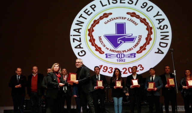 GAZİANTEP LİSESİ MEZUNLAR DERNEĞİ’NDEN EĞİTİME KATKI