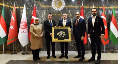 İŞ DÜNYASINDAN BAKAN MUŞ’A ZİYARET