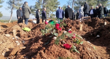 Kahramanmaraş’ta yaşlı çifti ölüm bile ayıramadı
