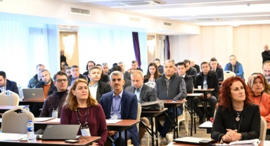 KIRSAL DEZAVANTAJLI ALANLAR KALKINMA PROJESİ EĞİTİM TOPLANTISI KAHRAMANMARAŞ'TA BAŞLADI