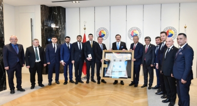 KMTSO HEYETİNDEN HİSARCIKLIOĞLU’NA ZİYARET