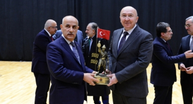 KSÜ’de Tarım ve Orman Bakanı Kirişçi’nin Katılımıyla Tarım Öğretiminin 177. Yıl Dönümü Kutlandı