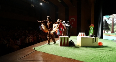 Minikler Yarıyıl Tatilinde Büyükşehir’in Etkinlikleriyle Eğleniyor