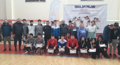 OKUL SPORLARI MASA TENİSİ GRUP MÜSABKALARI TAMAMLANDI