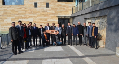 Yaralı parmak basın lansmanına yoğun ilgi..