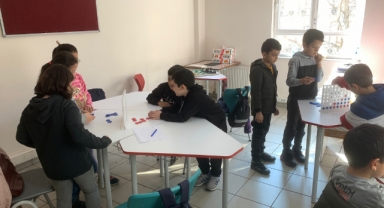 YARIYIL TATİLİNDE BİLSEM ATÖLYELERİ ÖĞRENCİLERİN HİZMETİNDE