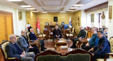 Cerrahpaşa Araştırma Üniversitesi Rektörü Aydın'dan Rektör Yasım'a Ziyaret