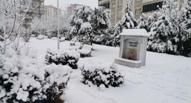 Kahramanmaraş’ta ulaşıma kar engeli