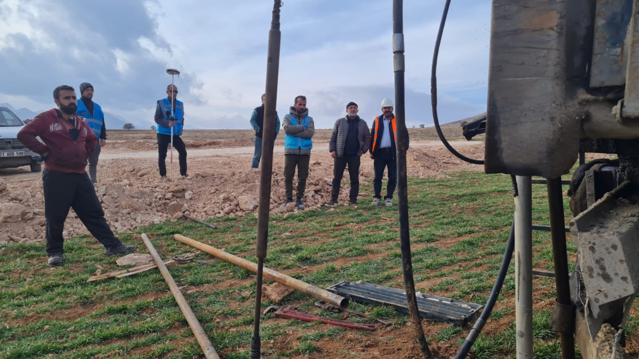 Afşin’de TOKİ Konutları İçin İlk Kazma Vuruldu