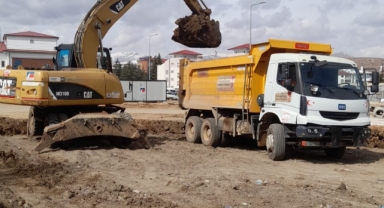 Afşin ve Elbistan’da da Geçici Barınma Merkezlerinin Altyapısı Büyükşehir’den