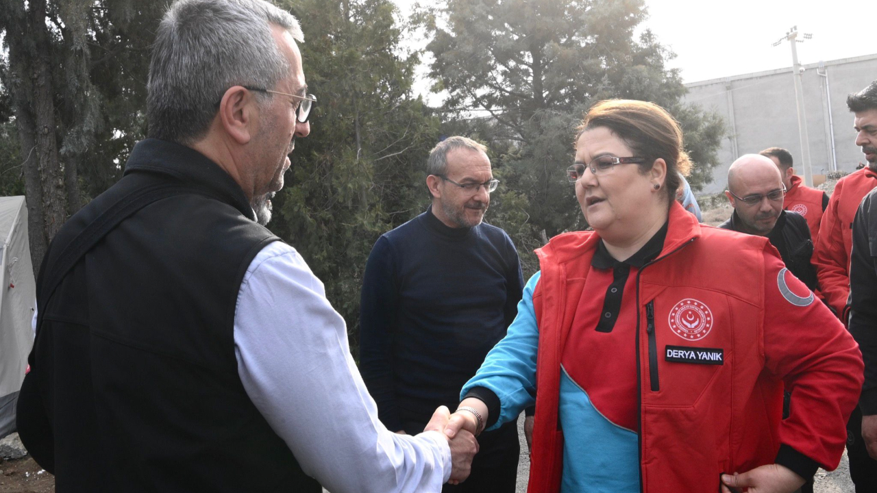 Başkan Güngör, Bakan Yanık ile ASYA Ekiplerini Ziyaret Etti