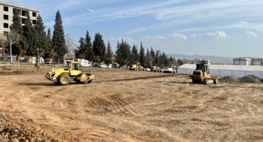 Büyükşehir Prefabrik Çarşı’da Altyapı Çalışmalarını Sürdürüyor