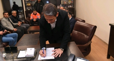 Dr. Ali Ünsal, AK Parti’den milletvekilliği aday adaylığı başvurusunu yaptı