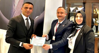 Genç ve Başarılı Bürokratımız Aziz Kömürcü MHP Kahramanmaraş Milletvekili Aday Adaylığını açıkladı.