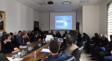 *Vali Tuncay Akkoyun Mahalle Muhtarları ile Bir Araya Geldi*