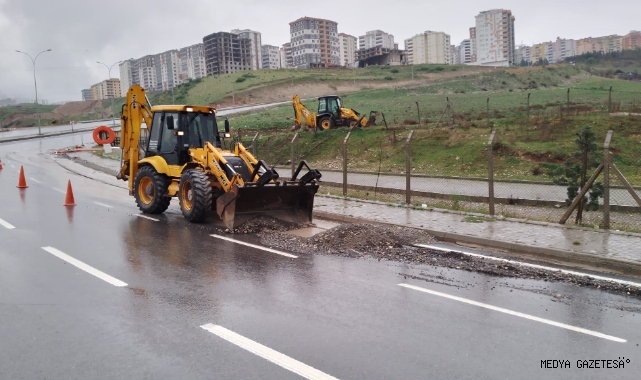 Yağışın Arterlerde Bıraktığı İzler Siliniyor