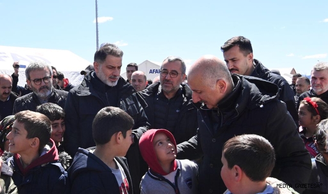 Başkan Güngör, Bakan Karaismailoğlu ile Barınma Merkezlerini Ziyaret Etti