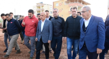 Başkan Güngör, Şiddetli Fırtınanın Vurduğu Pazarcık’ı Ziyaret Etti