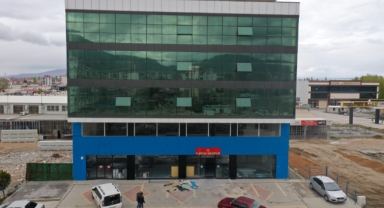 Elbistan Belediyesi yeni yerine taşınıyor