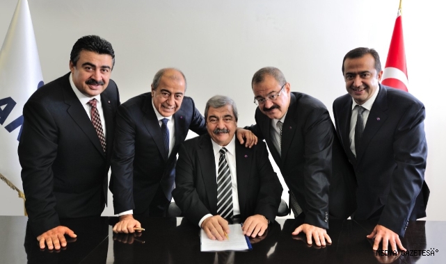 GAZİANTEPLİ SANAYİCİDEN ‘İŞİMİZİN BAŞINDAYIZ’ ÇAĞRISI