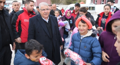 Onikişubat Belediyesi, iftar sofrasını Kürtül Mahallesi’ne kurdu