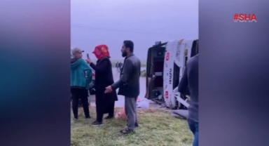 Tarım işçilerini taşıyan minibüs devrildi: 9 yaralı