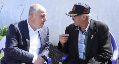 VALİ COŞKUN, ÇADIR KENTLERDEKİ VATANDAŞLARIMIZLA BAYRAMLAŞTI