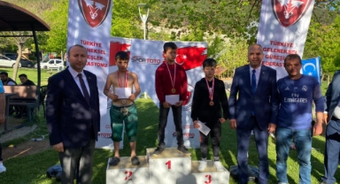 Deprem sonrası pehlivanlar ilk kez er meydanında buluştu