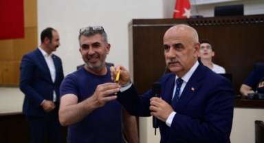Başkan Güngör; “3 Bin 519 İş Yeri Hak Sahiplerine Teslim Edildi”