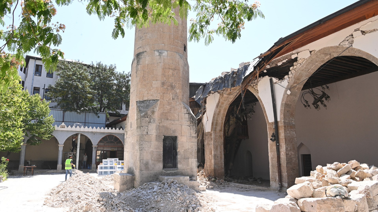 Başkan Güngör; “Ulu Cami Restore Edilerek İbadete Açılacak”