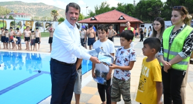 BAŞKAN OKUMUŞ;ONLAR BİZİM NEŞEMİZ, UMUDUMUZ, YARINLARIMIZ