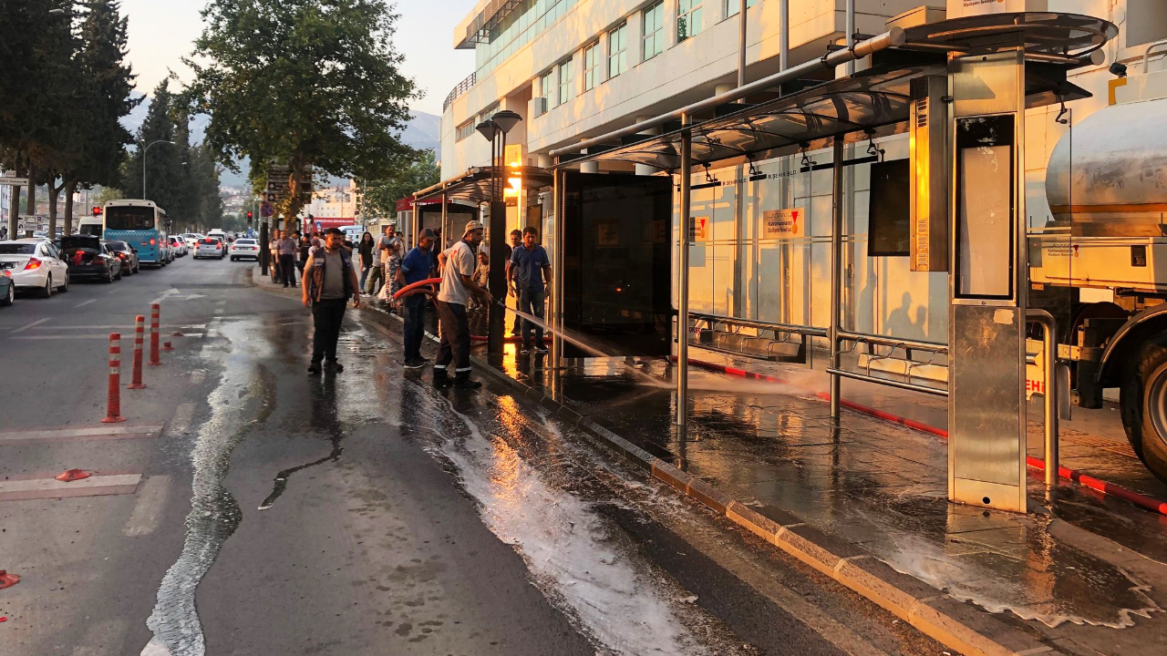 Büyükşehir, Bayramda da Daha Temiz Bir Kahramanmaraş İçin Sahada